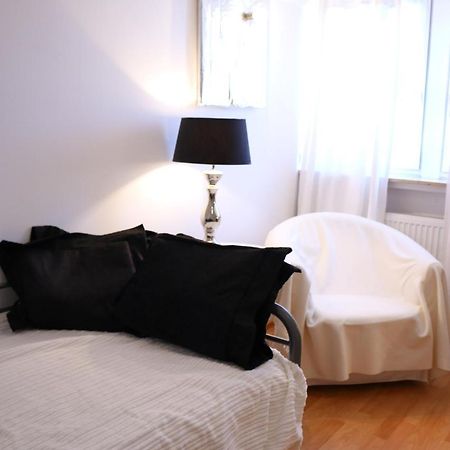 Moderne Studio Apartments Und 4 Zimmer Wohnungen In Oberhausen, Ideal Fuer Geschaeftsreisende Und Monteure 外观 照片