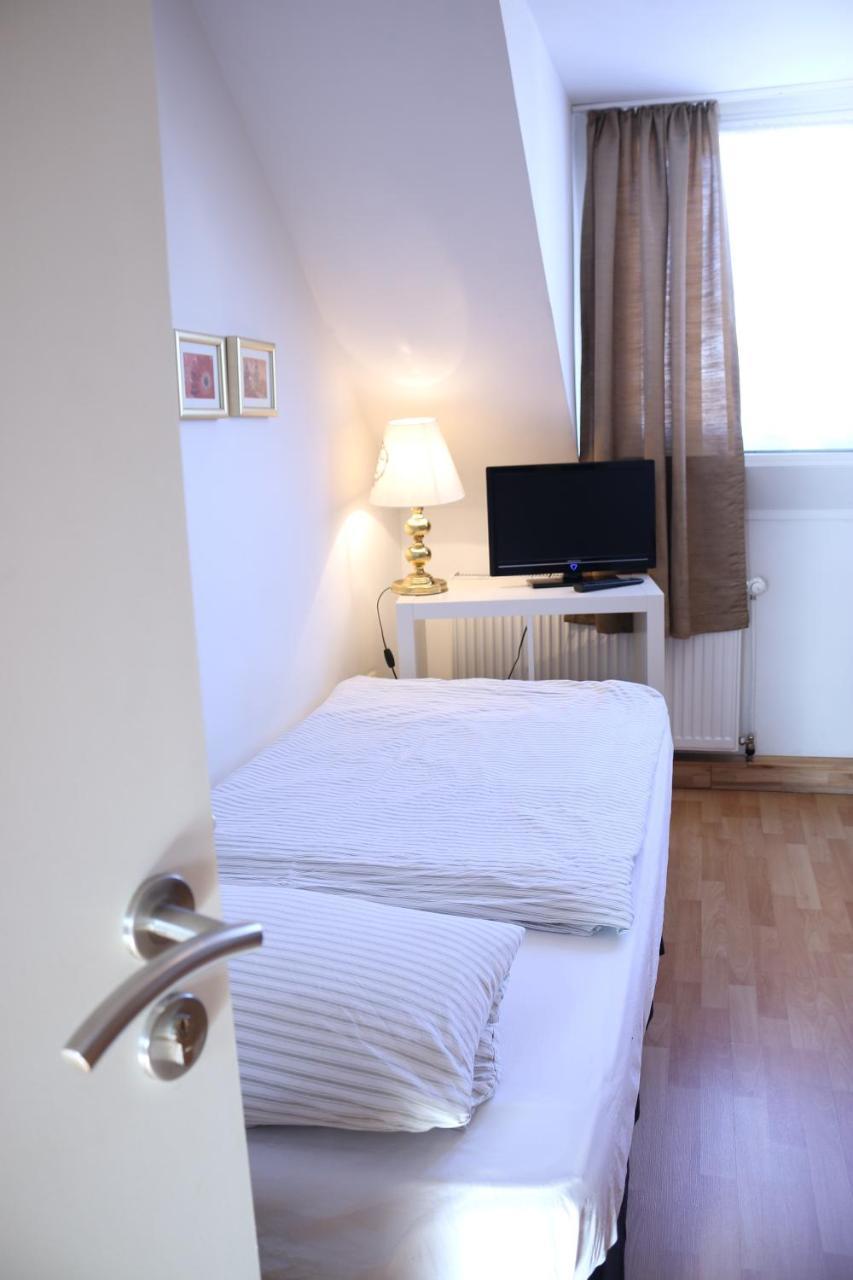Moderne Studio Apartments Und 4 Zimmer Wohnungen In Oberhausen, Ideal Fuer Geschaeftsreisende Und Monteure 外观 照片
