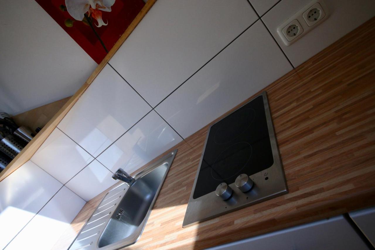 Moderne Studio Apartments Und 4 Zimmer Wohnungen In Oberhausen, Ideal Fuer Geschaeftsreisende Und Monteure 外观 照片