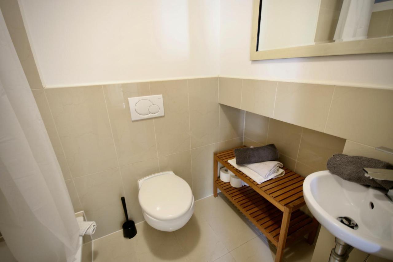 Moderne Studio Apartments Und 4 Zimmer Wohnungen In Oberhausen, Ideal Fuer Geschaeftsreisende Und Monteure 外观 照片