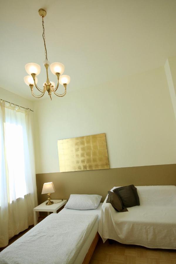 Moderne Studio Apartments Und 4 Zimmer Wohnungen In Oberhausen, Ideal Fuer Geschaeftsreisende Und Monteure 外观 照片