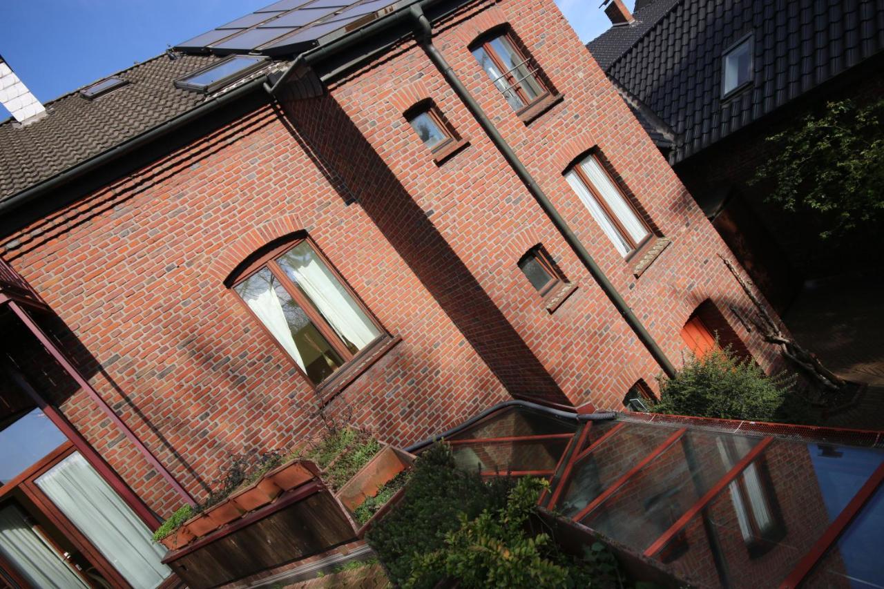 Moderne Studio Apartments Und 4 Zimmer Wohnungen In Oberhausen, Ideal Fuer Geschaeftsreisende Und Monteure 外观 照片